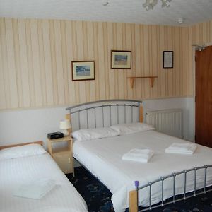 Familien-Zimmer